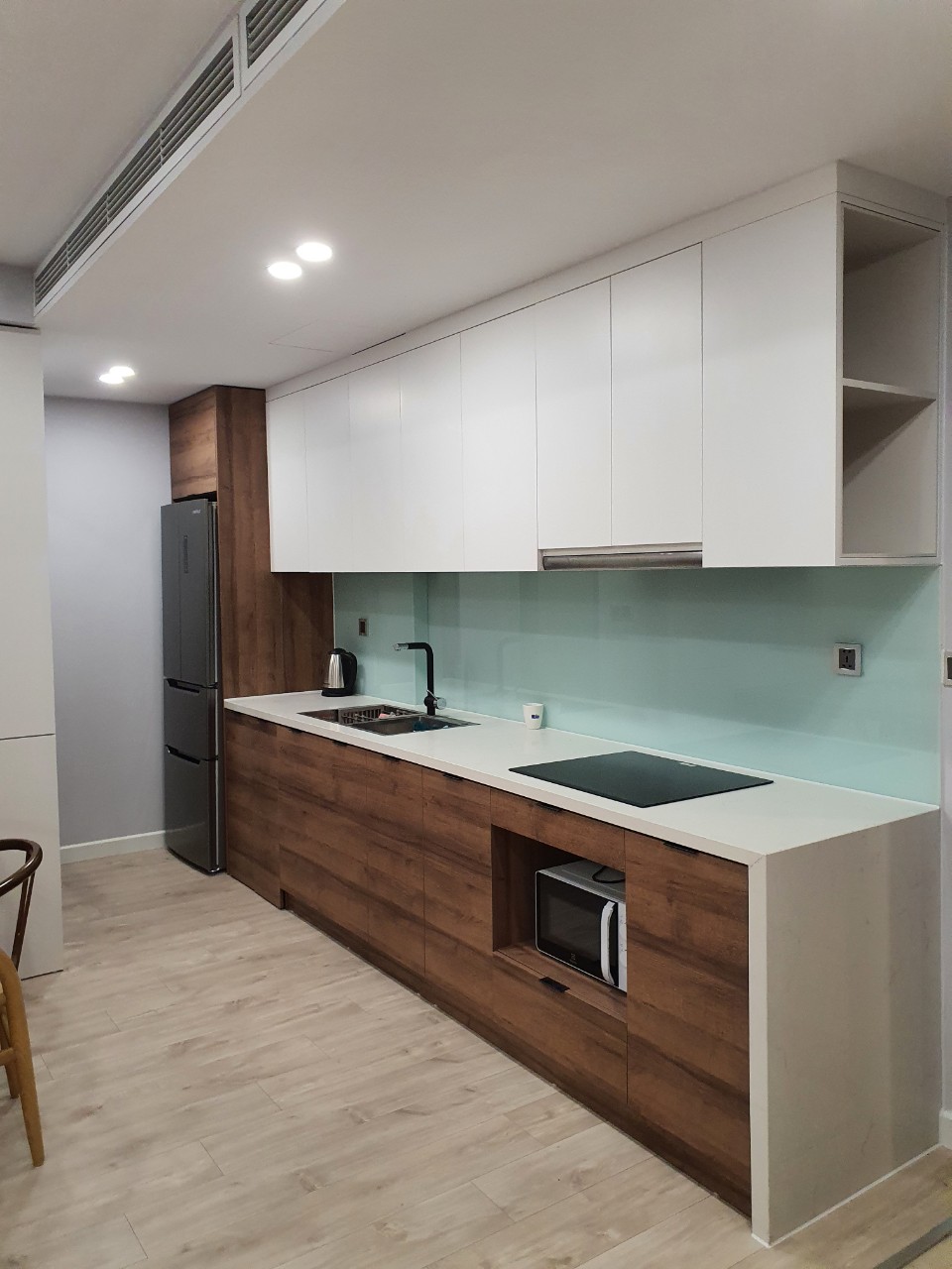 Vinhomes D'Capitale - Bán căn 2 phòng ngủ 2WC 76m2 tòa C7 view thành phố