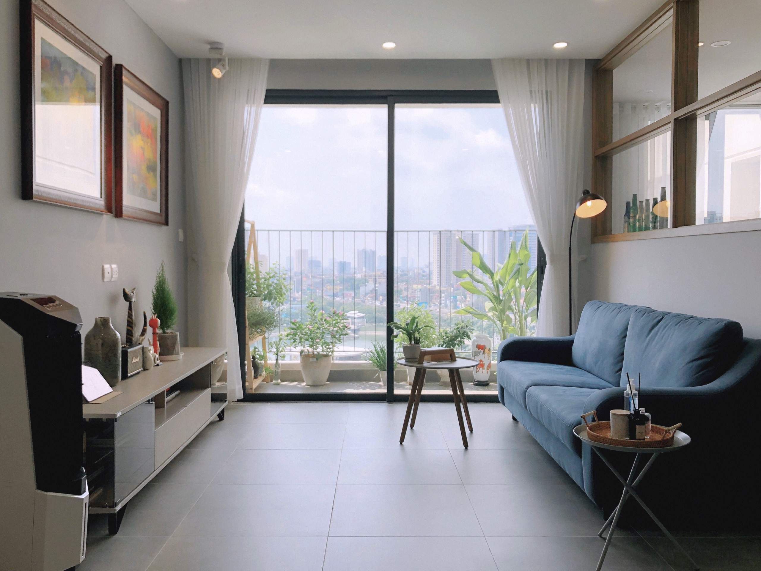 Vinhomes D'capitale - Bán căn 2 phòng ngủ 82m2 view trực diện hồ