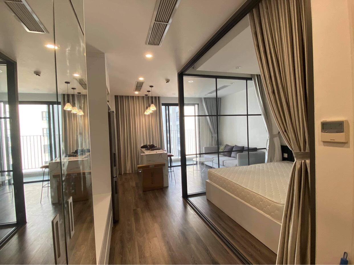 Vinhomes D'Capitale - Cho thuê căn studio đầy đủ nội thất sang trọng