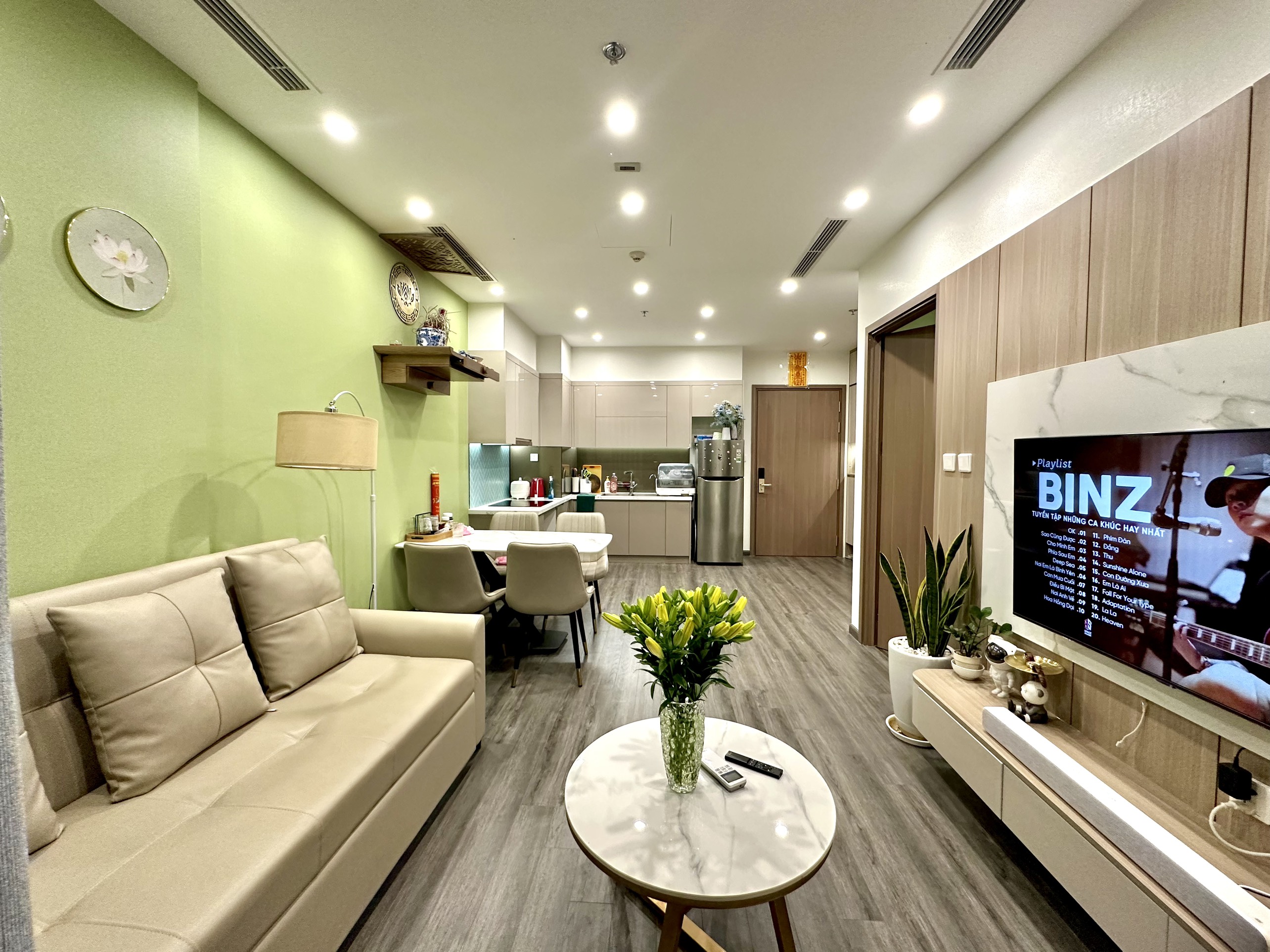 Tonkin Vinhomes Smart City - Bán căn 1 phòng ngủ full nội thất