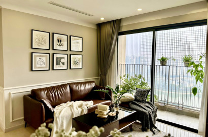 Vinhomes D'capitale - Cho thuê căn 3 phòng ngủ 99m2 view hồ đầy đủ nội thất hiện đại